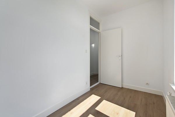 Medium property photo - Velpsestraat 52, 2573 SP Den Haag